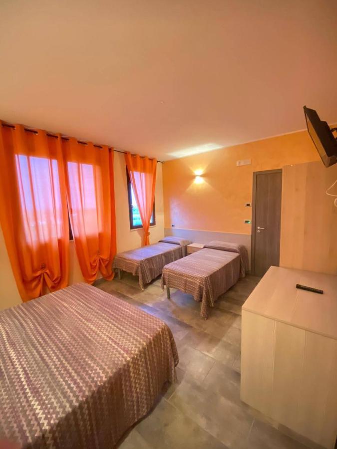 Agriturismo - B&B "La Funicolare" Francavilla Marittima Eksteriør bilde
