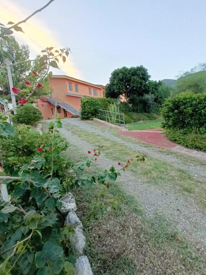 Agriturismo - B&B "La Funicolare" Francavilla Marittima Eksteriør bilde